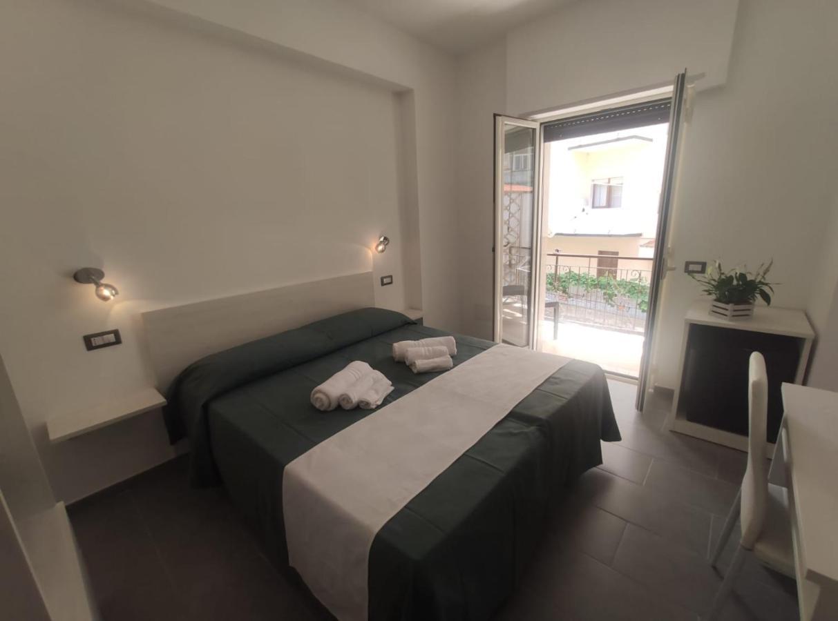Ninfea Tropea City Rooms Экстерьер фото